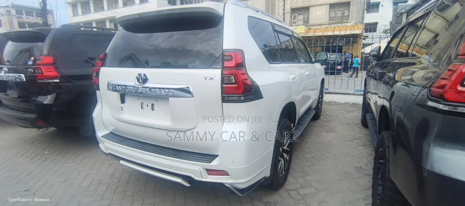 Toyota Land Cruiser Prado 2020 White