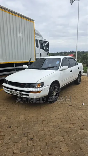 Toyota Corolla 1992 White