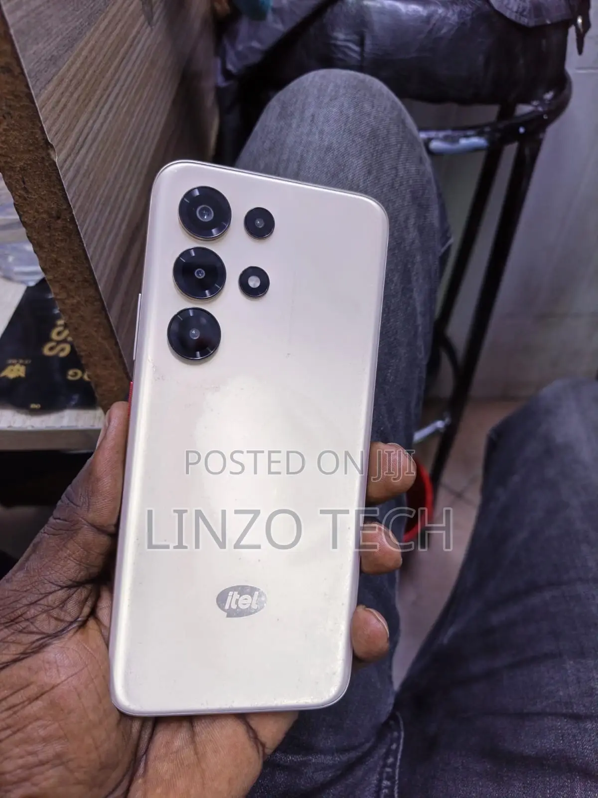 Itel S26 Ultra 256 GB Gold