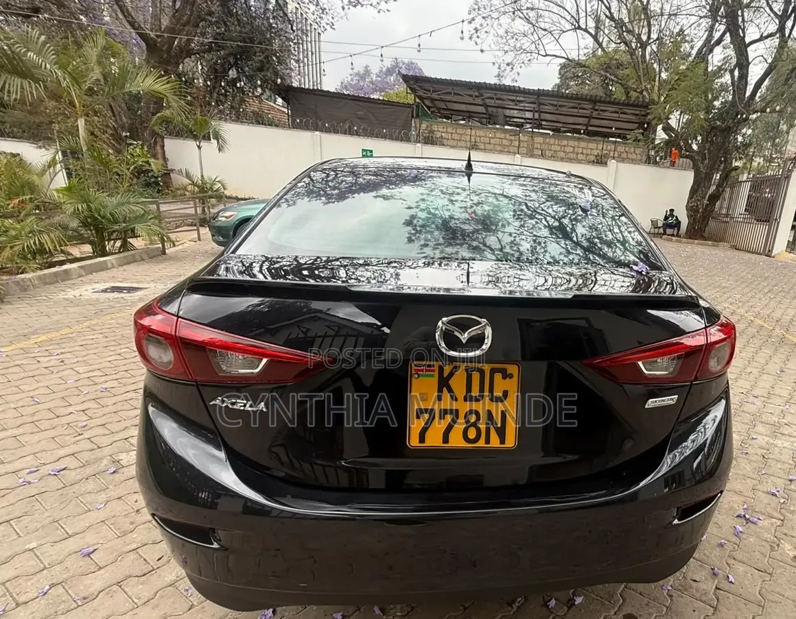 Mazda Axela 2013 Black