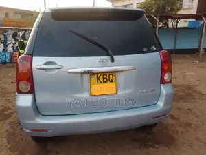 Toyota Raum 2006 Blue