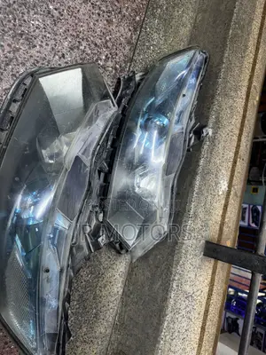 Honda Insight 2009-2014 Xenon Headlight