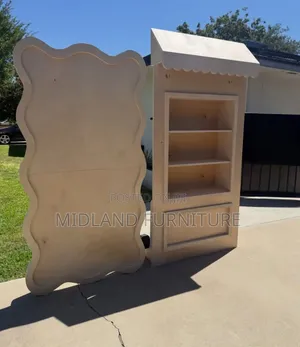 CNC Backdrop and Divider Cutting and Grooving Services
