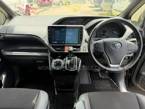 Toyota Noah 2020 Black