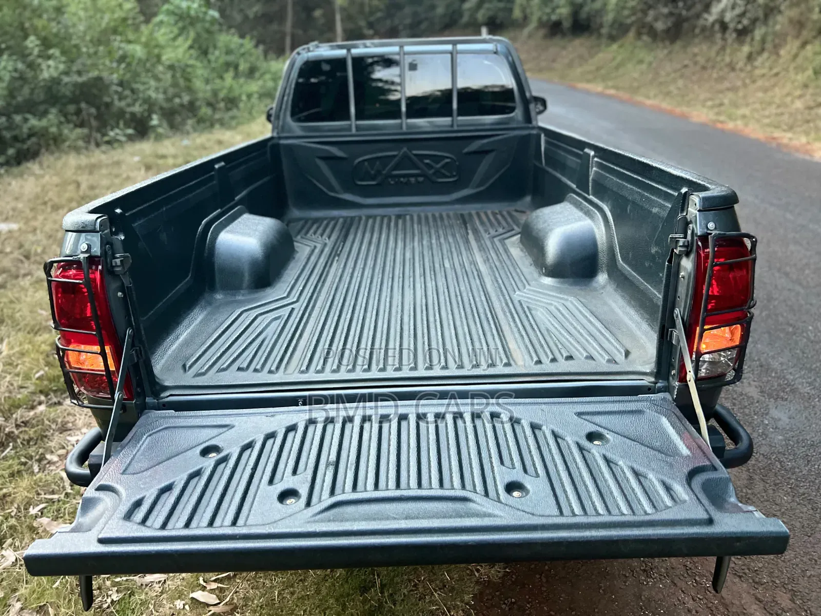 Toyota Hilux Revo Single Cab Deisel 2.4 RWD 2017 Gray
