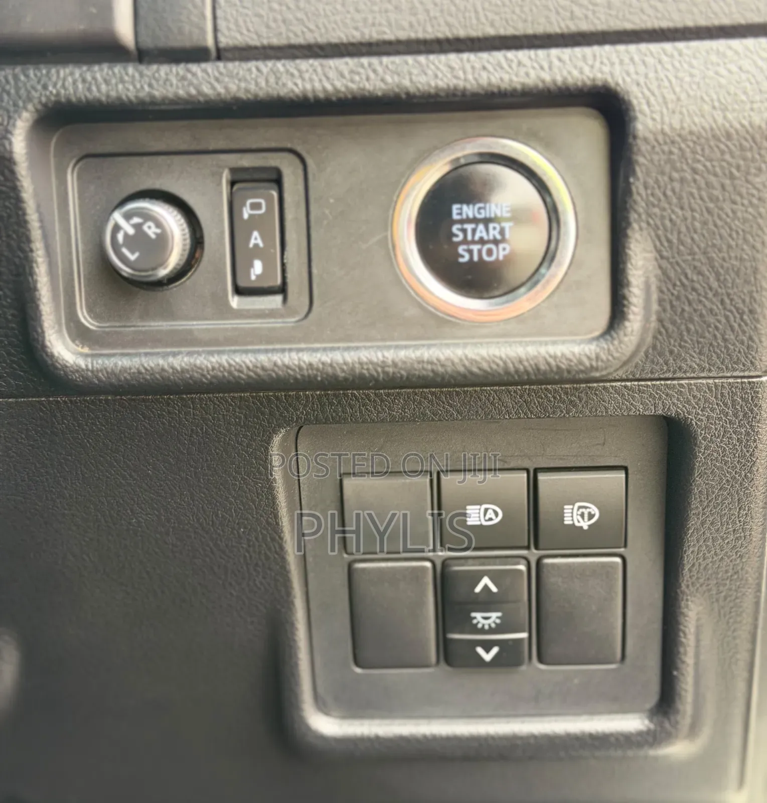 Toyota Land Cruiser Prado 2.7 2019 White