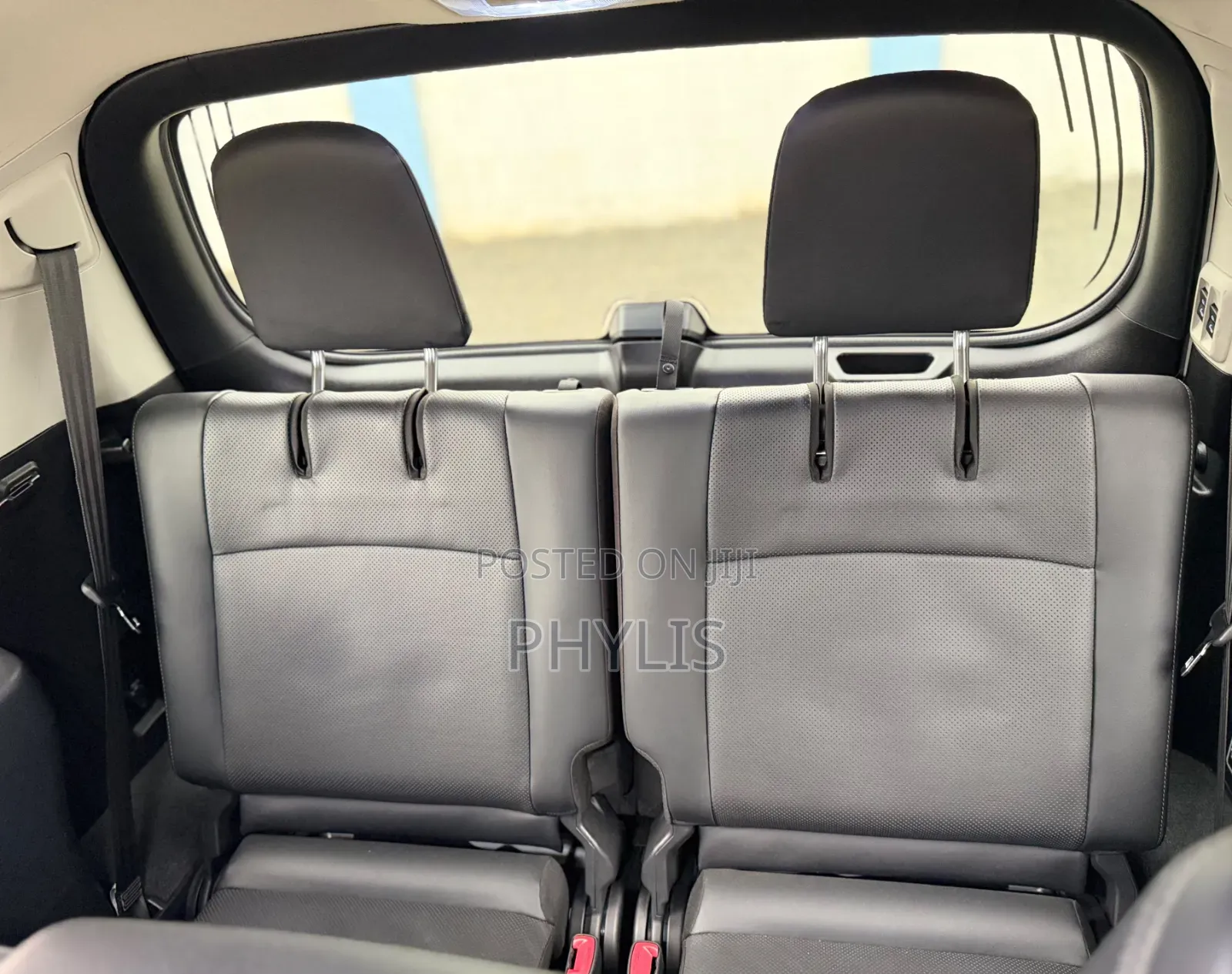Toyota Land Cruiser Prado 2.7 2019 White