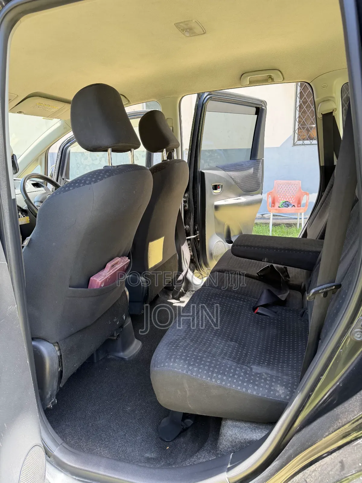 Toyota Ractis 2009 Black