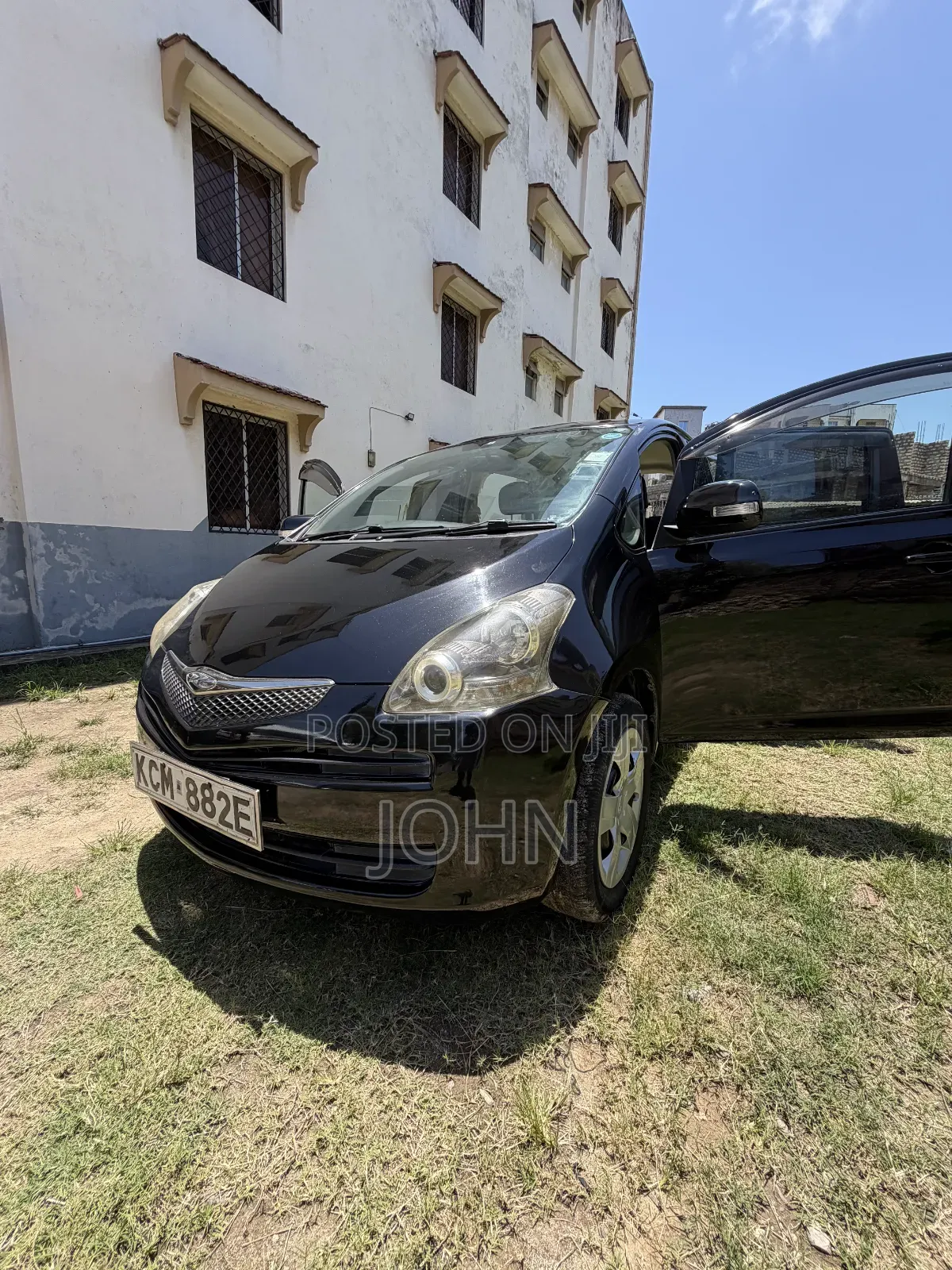 Toyota Ractis 2009 Black