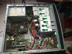 Desktop Computer HP 2GB Intel Pentium HDD 40GB