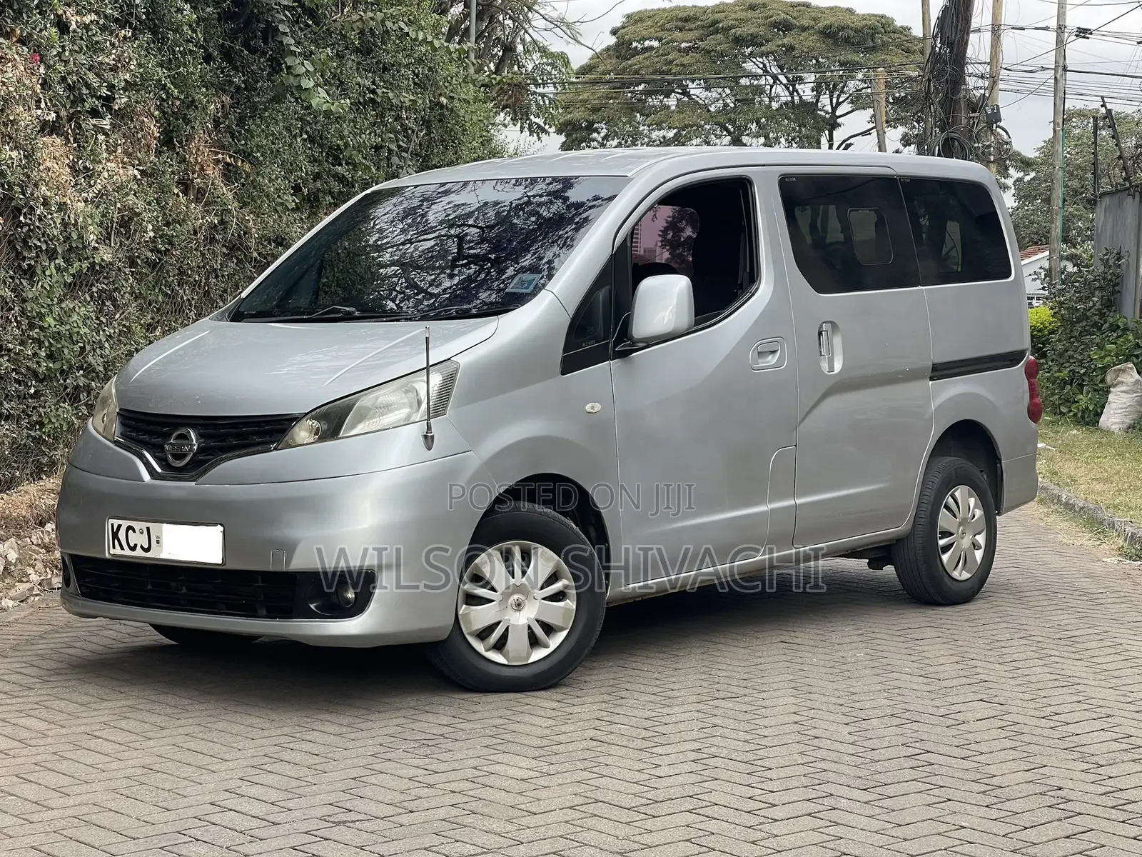 Nissan NV200 2011 Silver