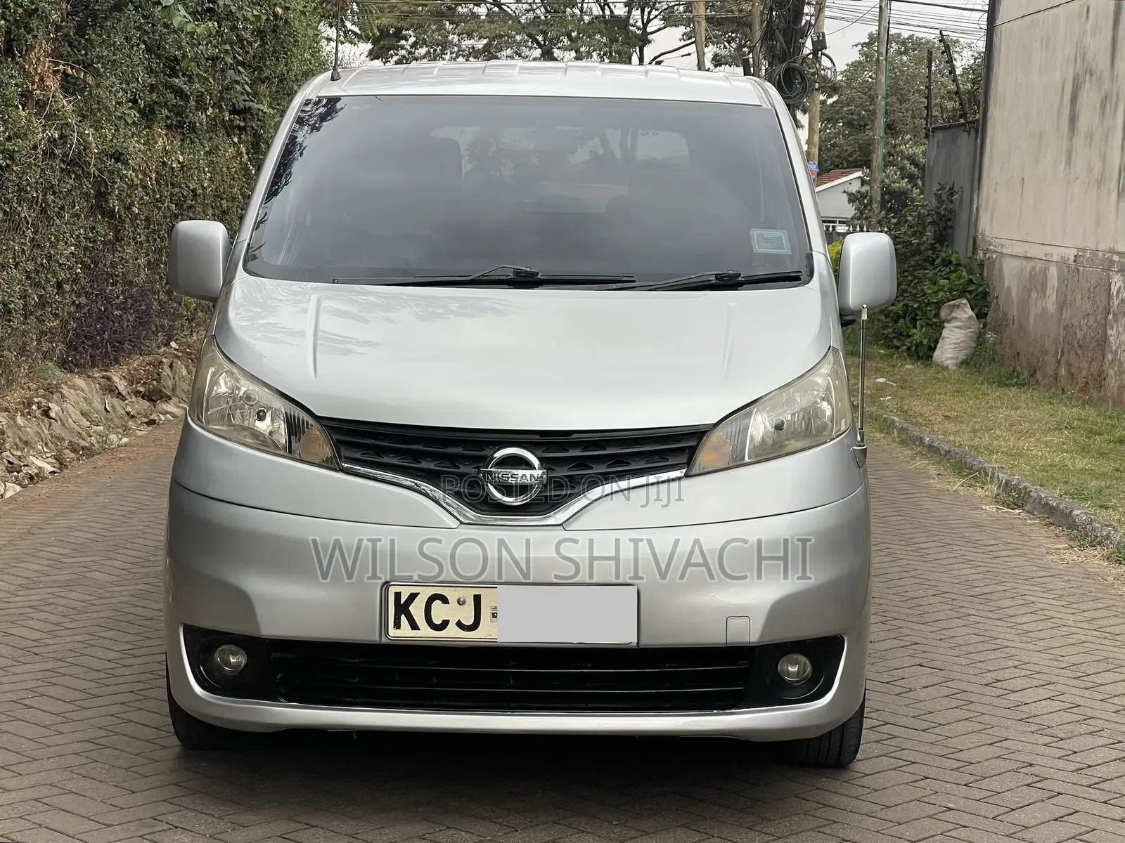 Nissan NV200 2011 Silver