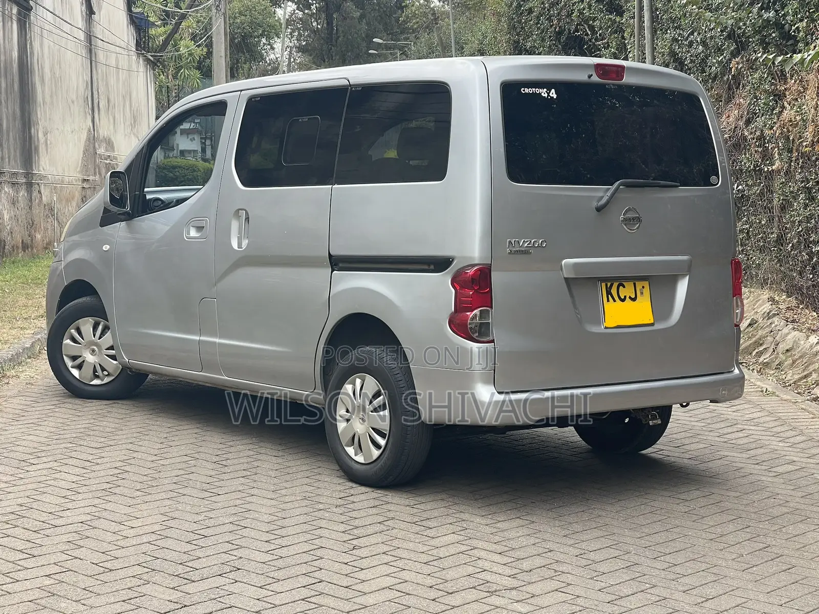 Nissan NV200 2011 Silver