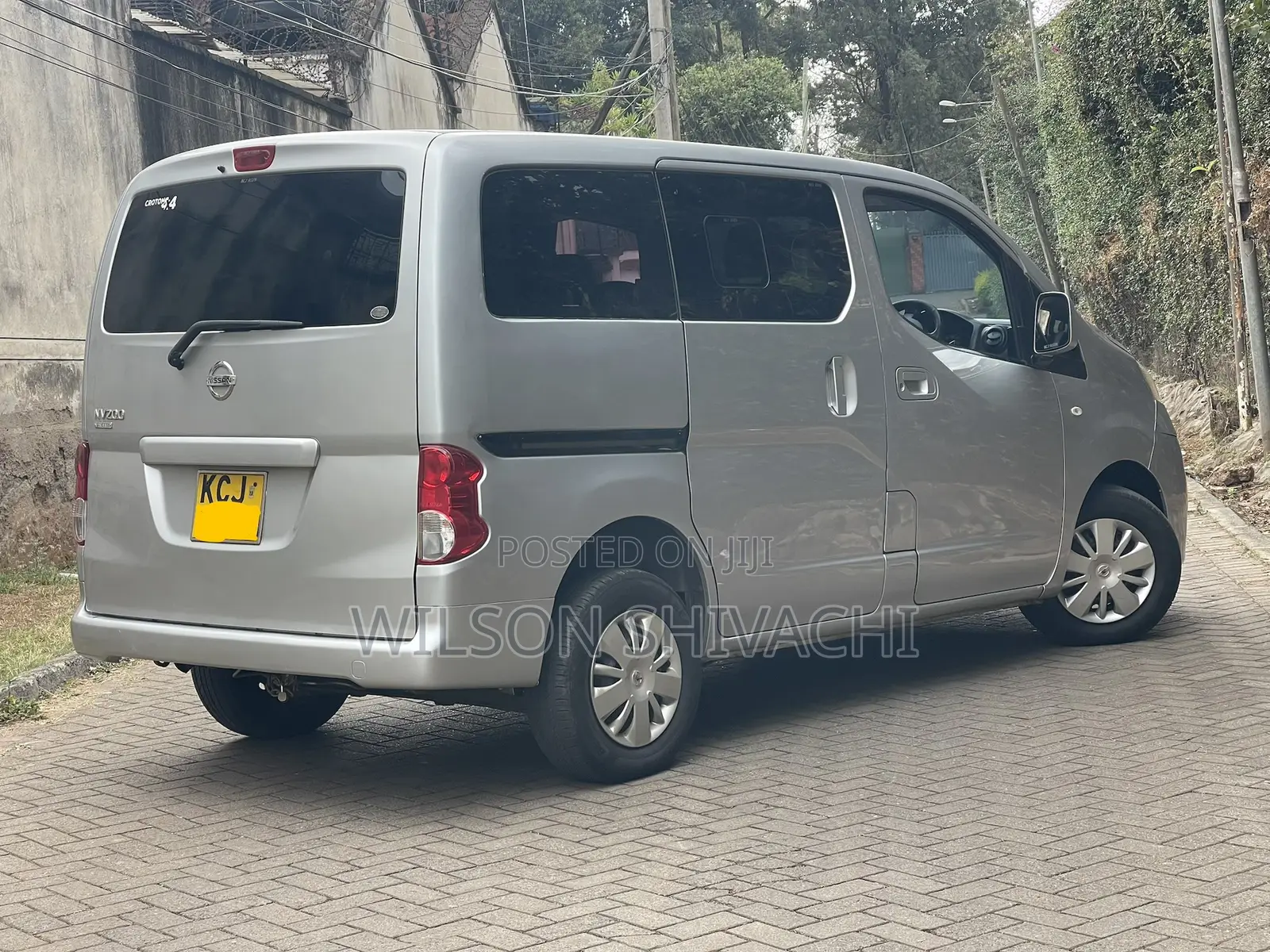 Nissan NV200 2011 Silver