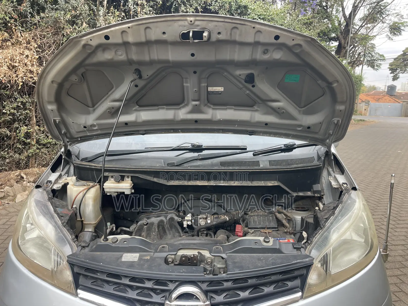 Nissan NV200 2011 Silver