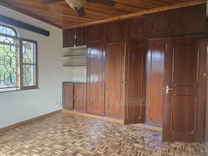 5bdrm House in Runda for sale