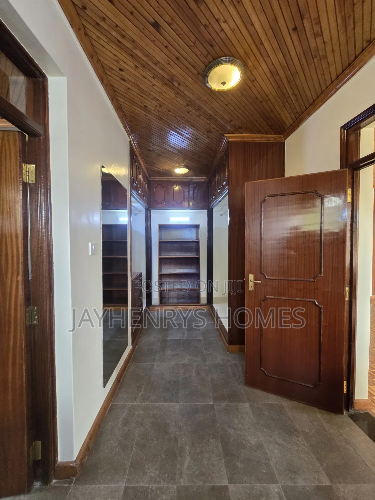 5bdrm House in Runda for sale