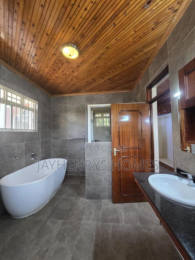 5bdrm House in Runda for sale - thumbnail 12