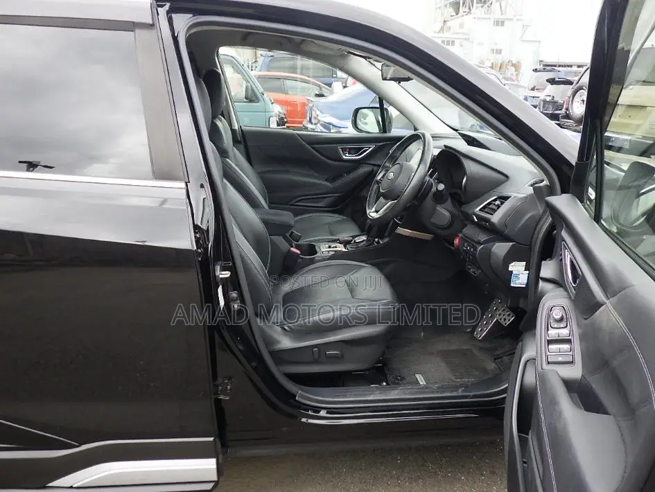 Subaru Forester 2019 Black