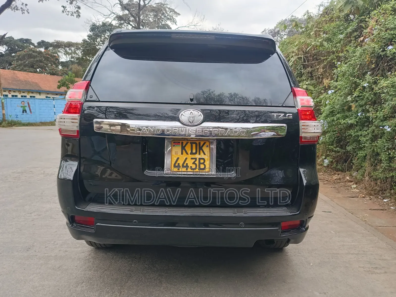 Toyota Land Cruiser Prado 2.8 D-4D 2016 Black