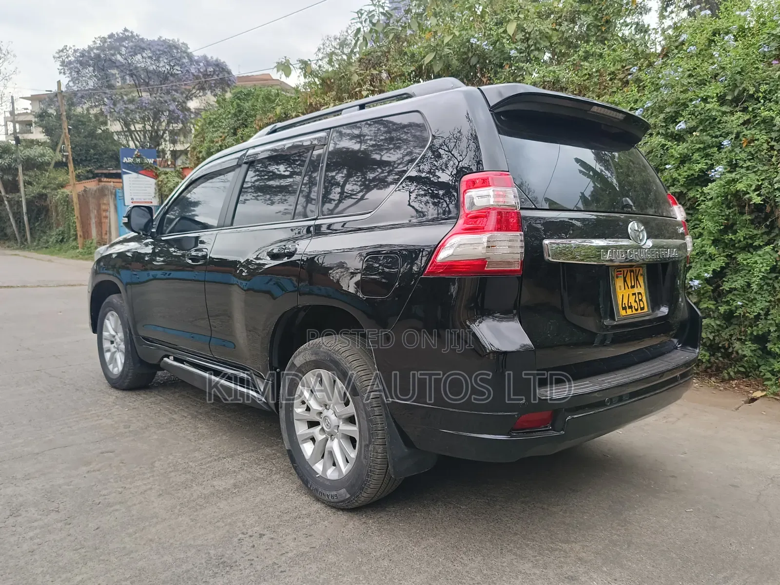 Toyota Land Cruiser Prado 2.8 D-4D 2016 Black