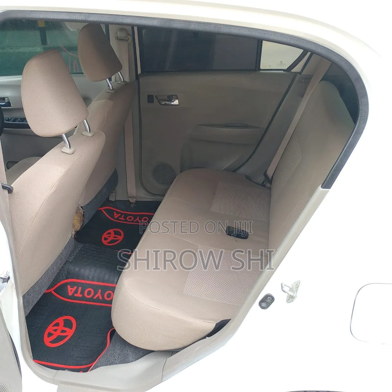 Daihatsu Mira 2013 White