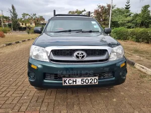 Toyota Hilux 2009 Green
