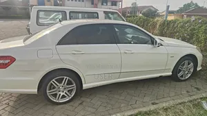 Mercedes-Benz E250 2010 White