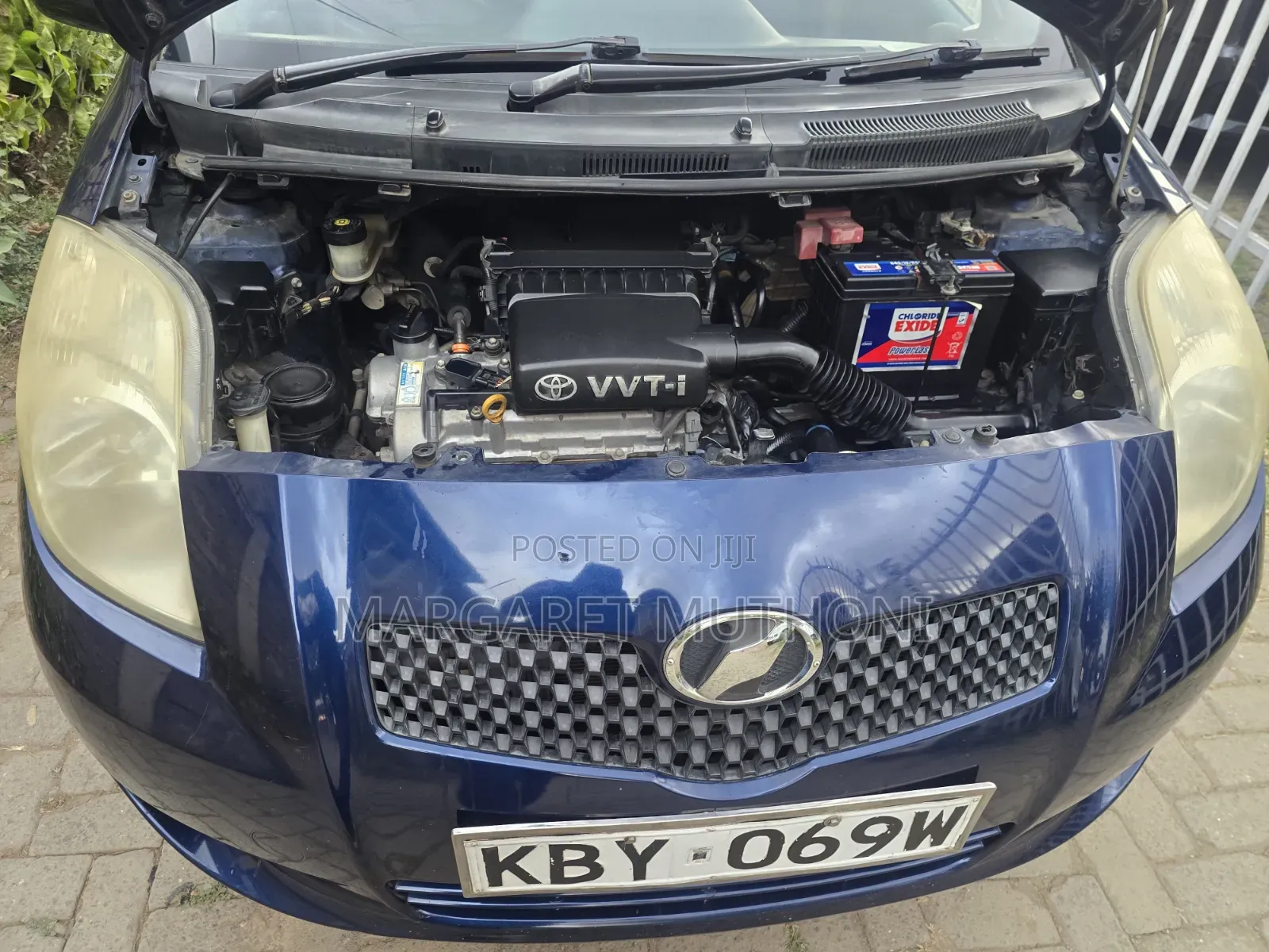 Toyota Vitz 2006 Blue