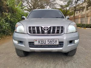 Toyota Land Cruiser Prado 3.0 D-4D 5dr 2006 Gray