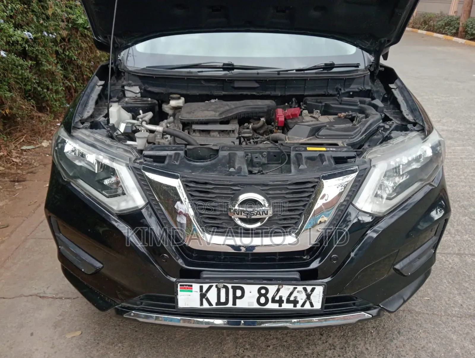 Nissan X-Trail 2.0 Petrol FWD 2018 Black