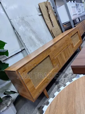 6ft Rectangular TV Stand (Rattan)
