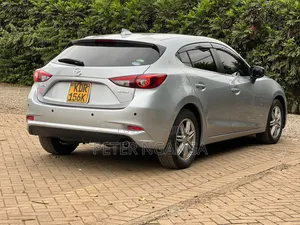 Mazda Axela 2018 Gray