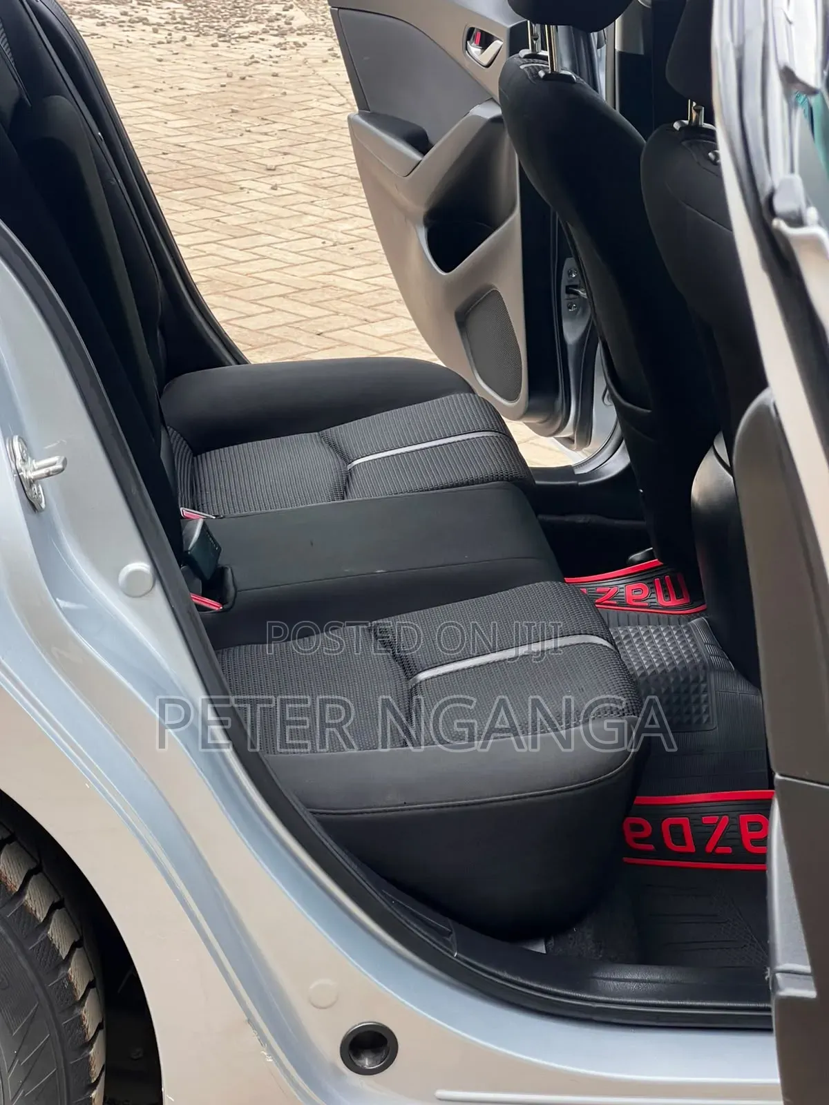 Mazda Axela 2018 Gray