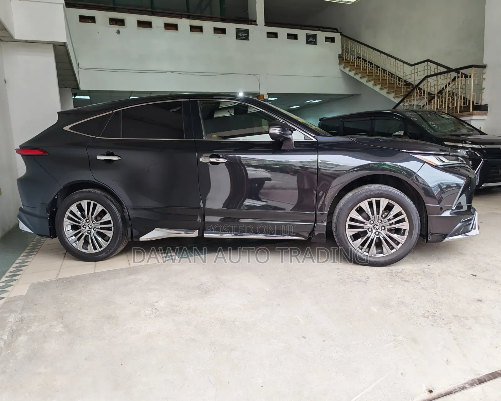 Toyota Harrier 2020 Black