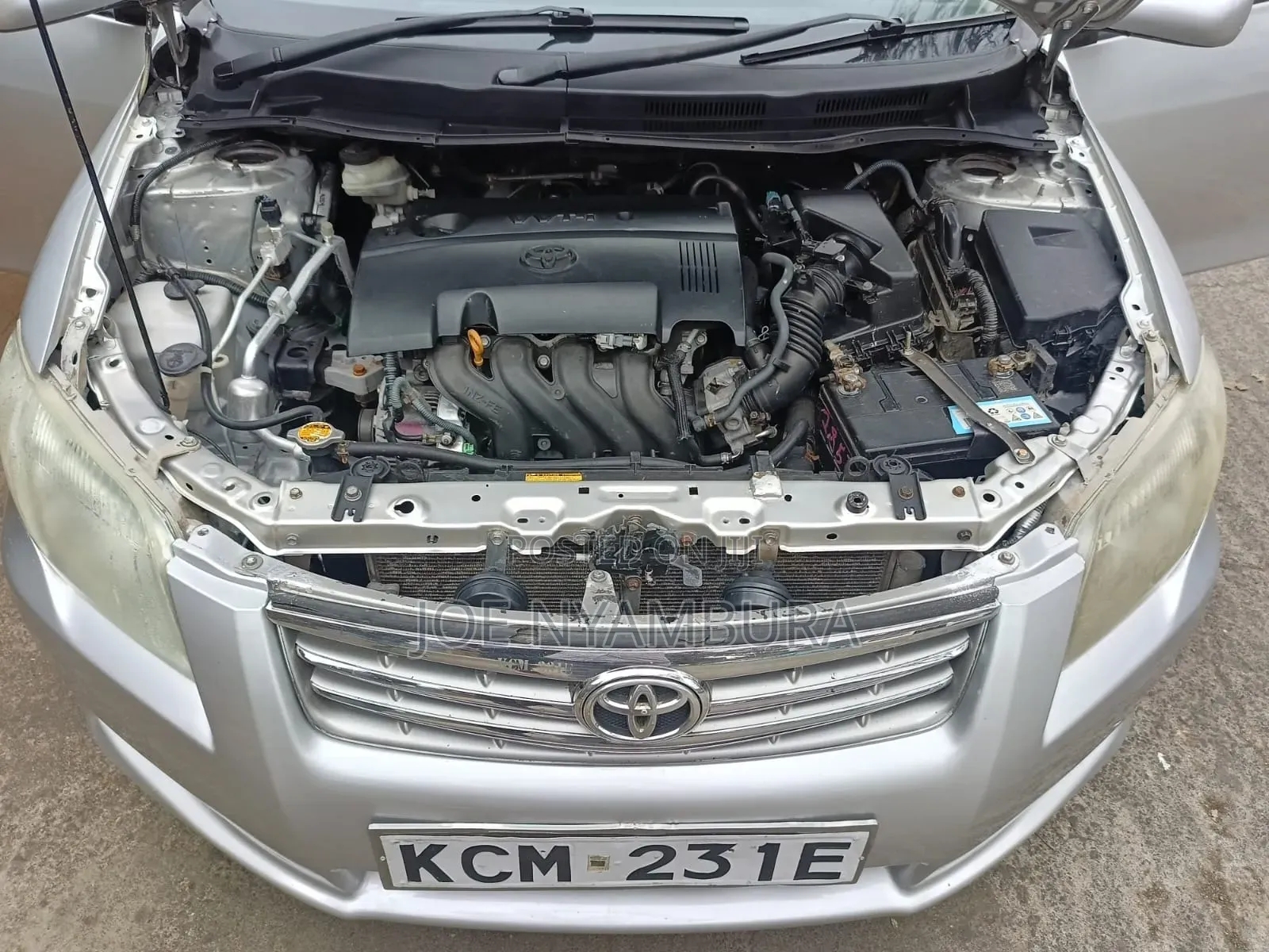 Toyota Axio 2010 Silver