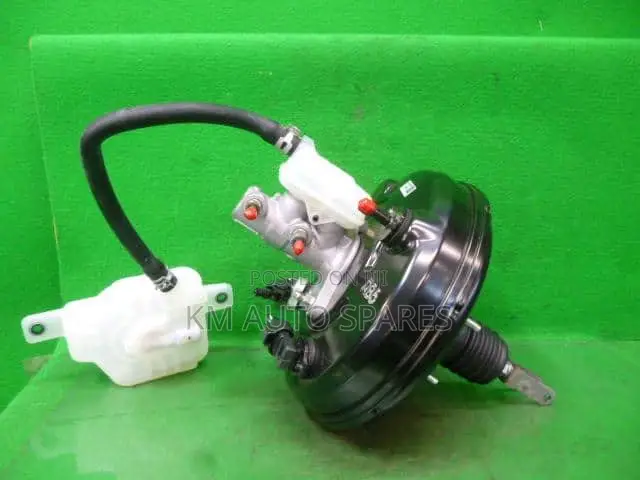 Toyota Voxy Brake Booster/Master Cylinder, New Model.