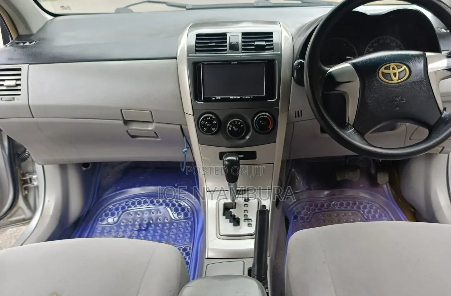 Toyota Axio 2010 Silver