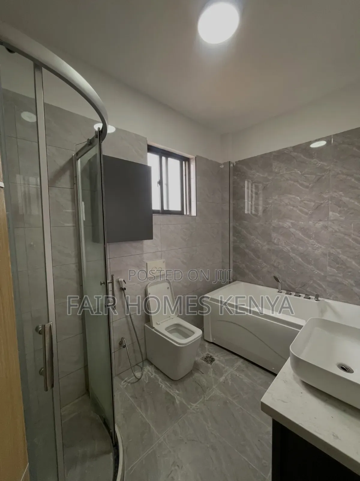 4bdrm Apartment in Gitanga Road, Valley Arcade for rent