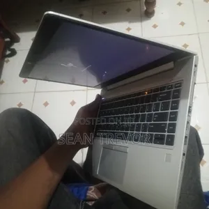 Laptop HP EliteBook 745 G6 8GB SSD 256GB