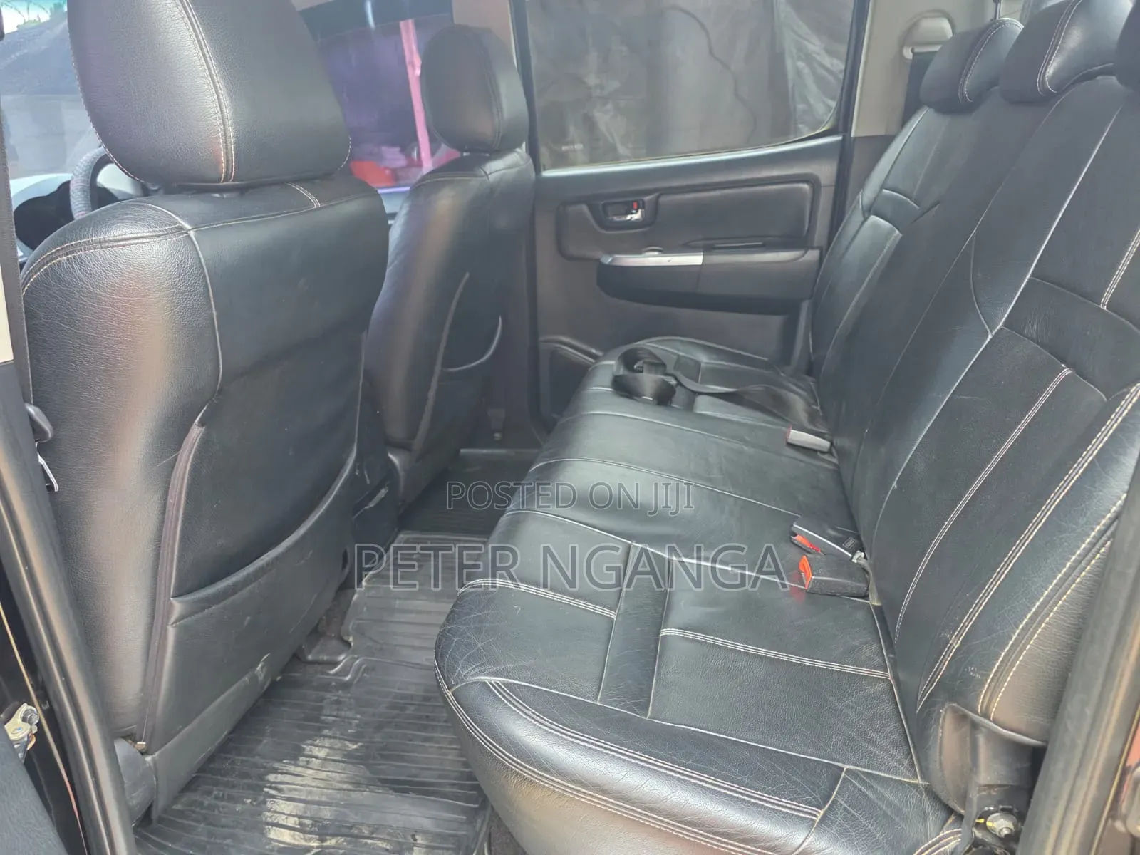 Toyota Hilux 3.0 D-4D 4x4 2015 Black