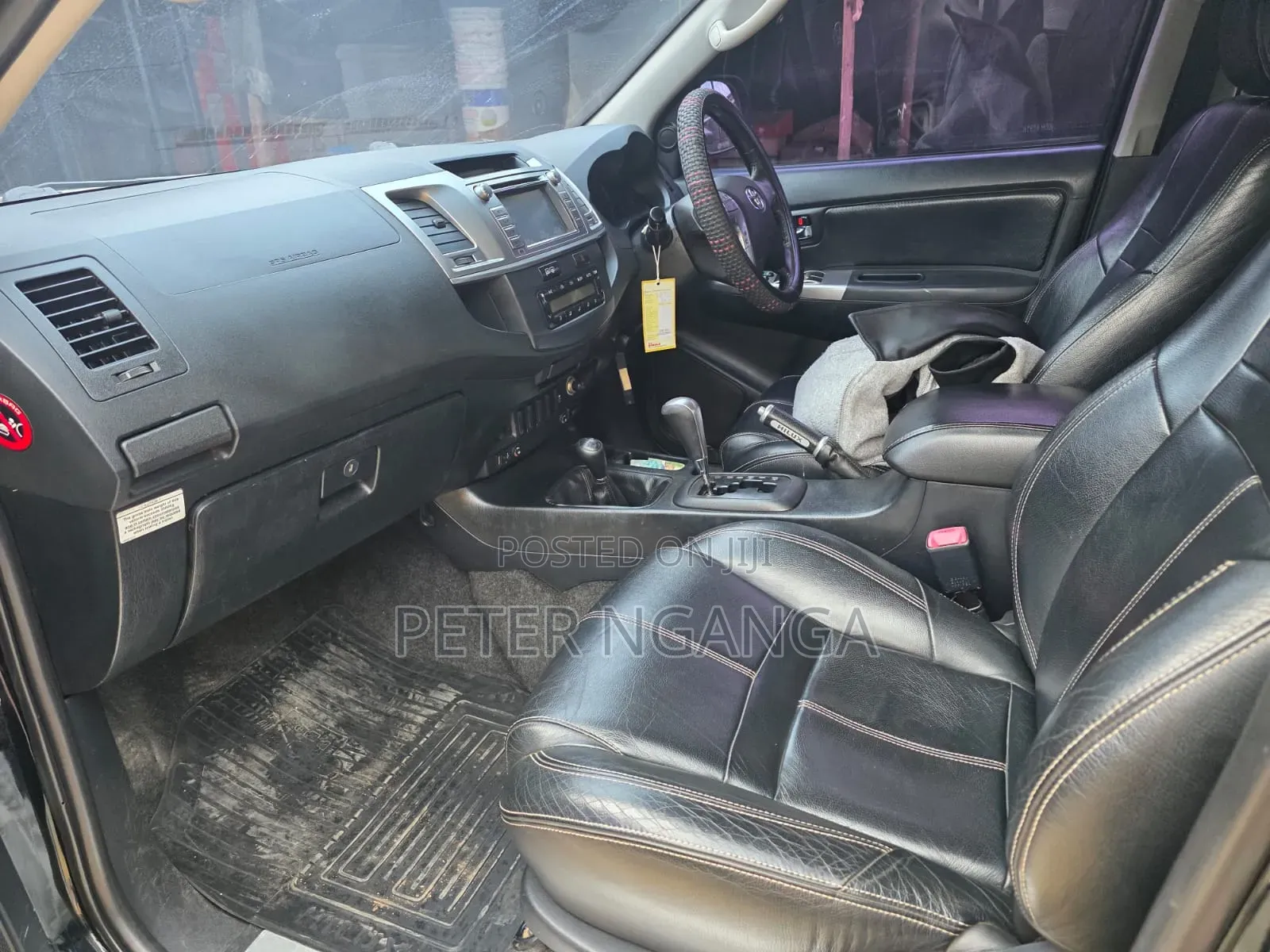 Toyota Hilux 3.0 D-4D 4x4 2015 Black