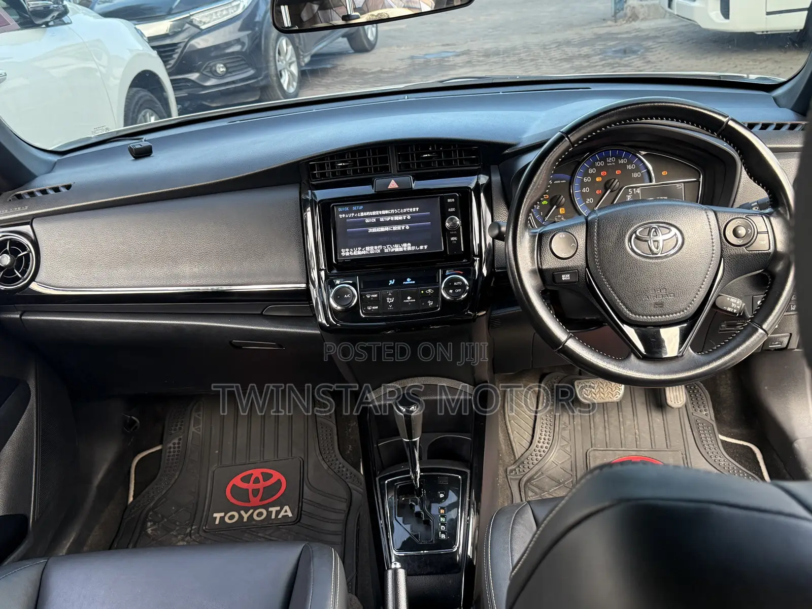 Toyota Corolla Fielder 1.5 Hybrid FWD 2019 White