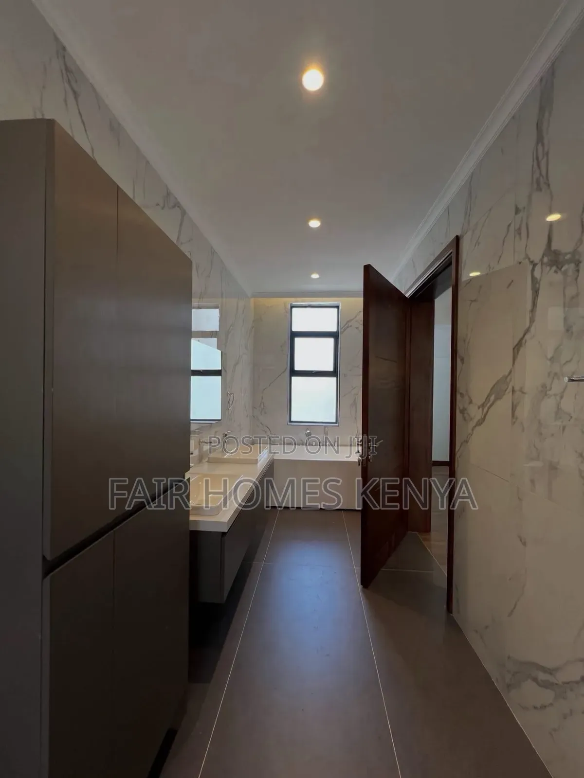 5bdrm Townhouse / Terrace in Lavington Green, Muthangari for rent