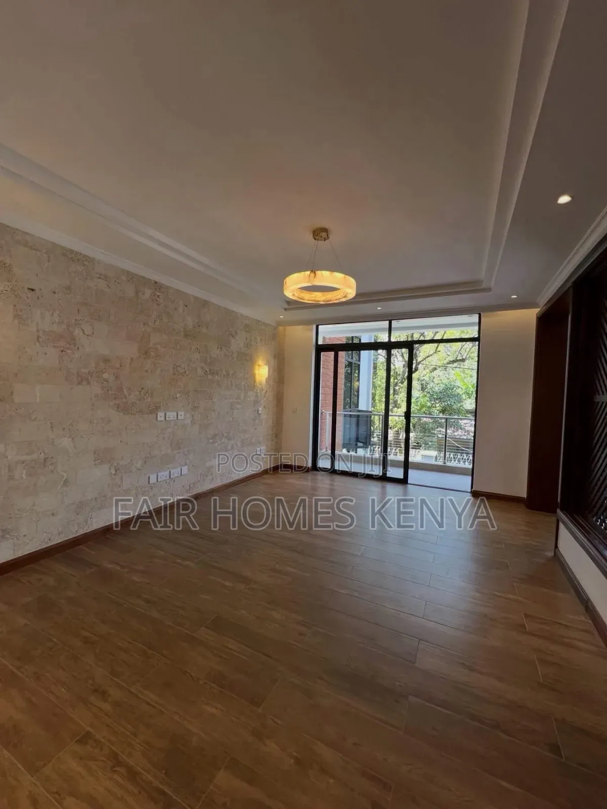 5bdrm Townhouse / Terrace in Lavington Green, Muthangari for rent