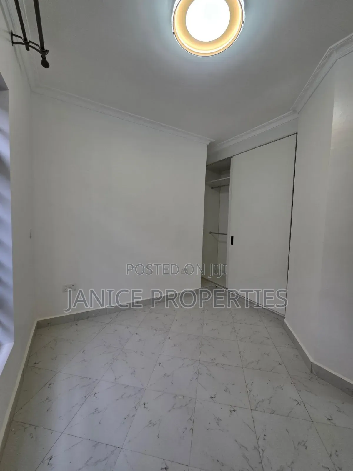4bdrm Bungalow in Elite Estate, Kimbo for sale