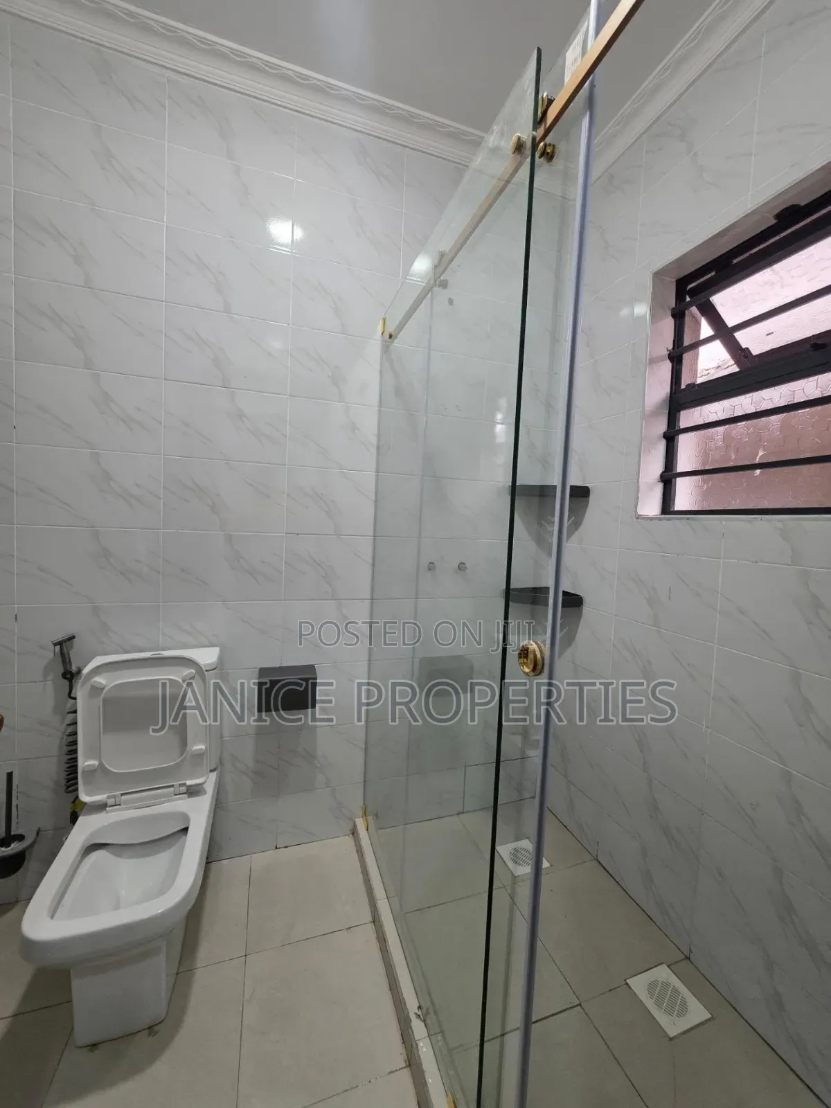4bdrm Bungalow in Elite Estate, Kimbo for sale