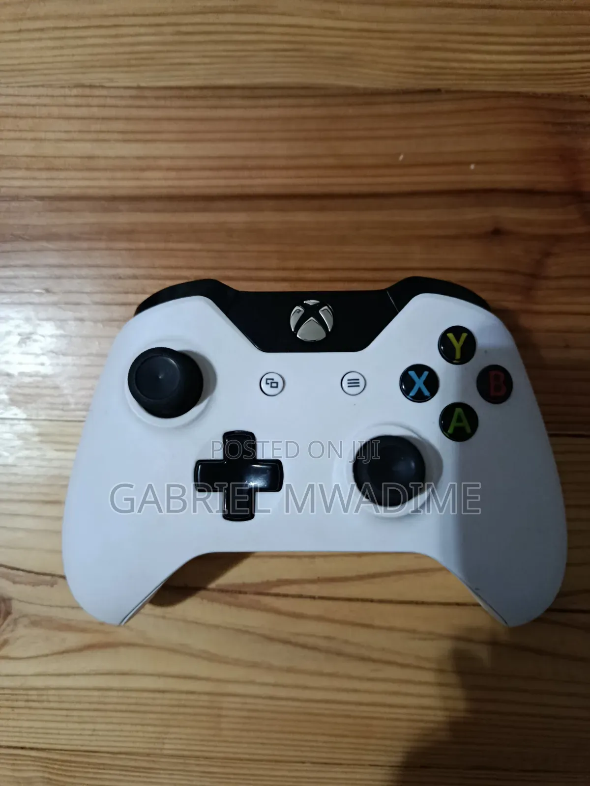 Xbone 1s 1tb W/1 Game