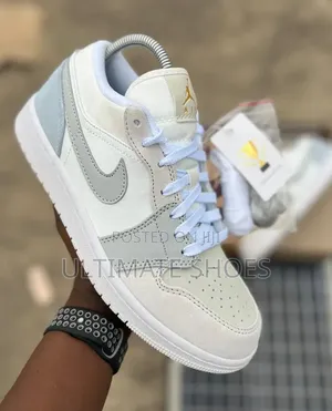 Air Jordan 1 PSG Low Sneakers