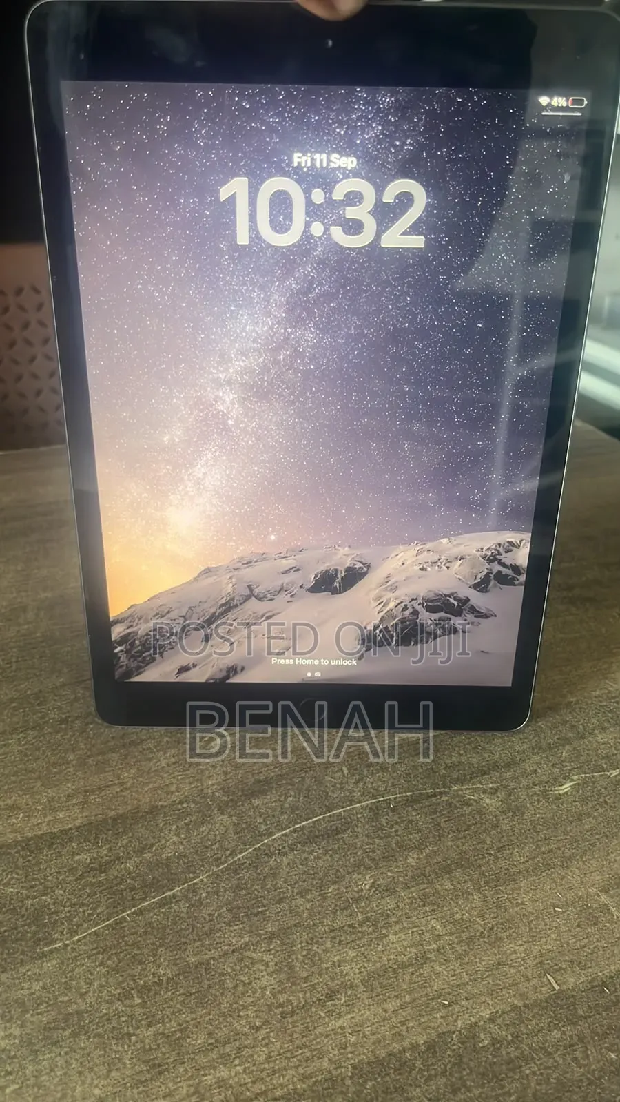 Apple iPad (2025) 128 GB Gray